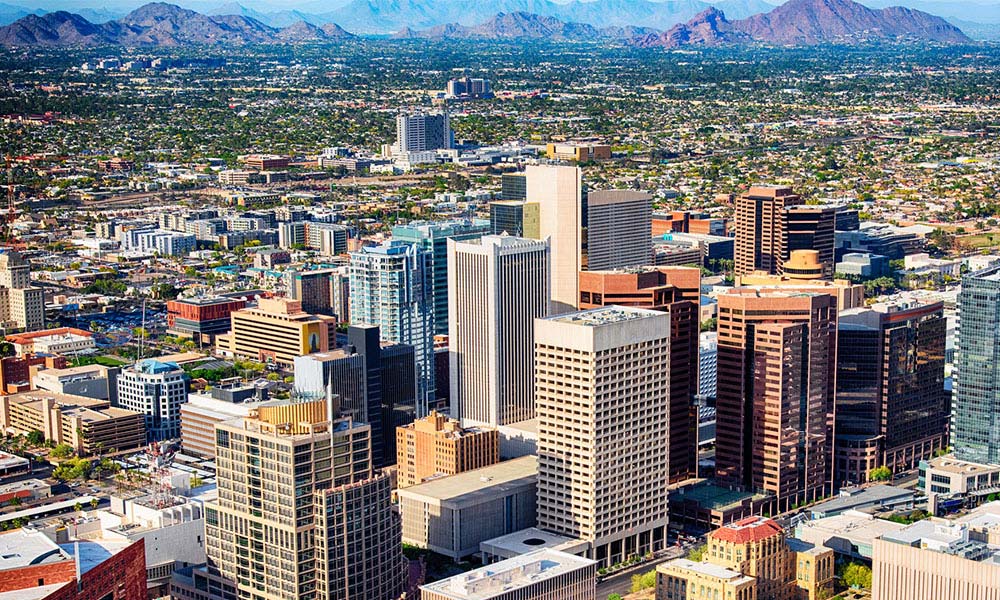 Phoenix hiện là trung tâm kinh tế, văn hóa, nông nghiệp, du lịch… của toàn bang Arizona